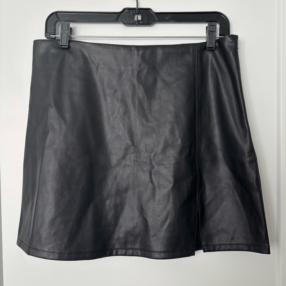 Hollister Faux Leather Black Skirt size large